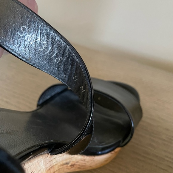 Stuart Weitzman Oneliner Wedge Sandals Patent Leather Size 8 - Picture 7 of 7